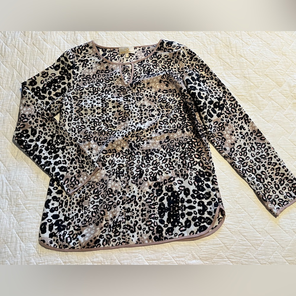 Collective Concepts Cheetah Print Long Sleeve